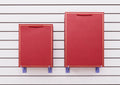 Bolsas de regalo modelo 9308 en colores sólidos con marco dorado y acabado elegante. Disponibles en tamaños mediana y grande. Importación directa ROGLUX.