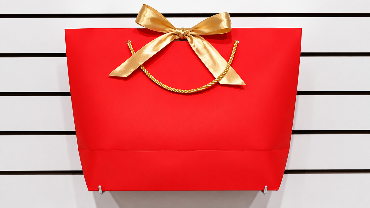 Bolsas de regalo modelo China – Moño Dorado Clásico